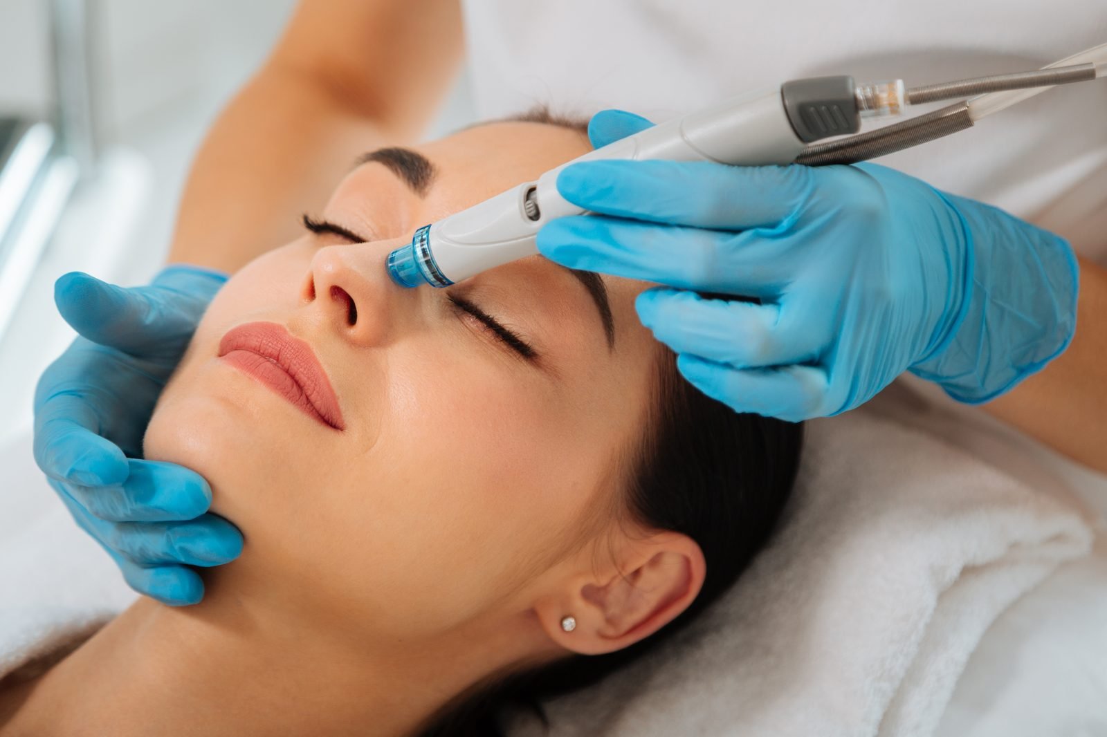 HydraFacial skincare treatment